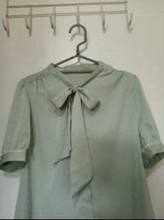 湖水綠蝴蝶結公主袖恤衫 - Size M64208762520323110