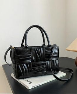 (Category: ) located in . Submitted by myclosetph143 (Listing ID 1387182862, Image 1). Description: .