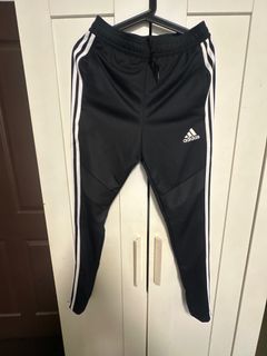 (Category: ) located in . Submitted by ishaley (Listing ID 1387262057, Image 1). Description: .
