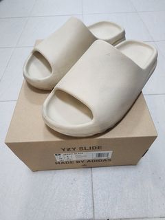 yeezy slides for $60