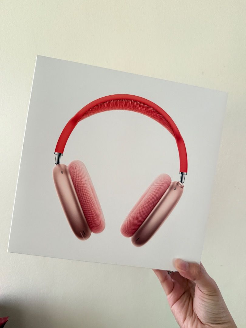 Airpods Max Pink (Category: Headphones & Headsets) located in Mandaluyong City. Submitted by ceskie0114 (Listing ID 1387220734, Image 1). Description: Airpods Max Pink Barely used With free case. Comes with box and original cable charger..