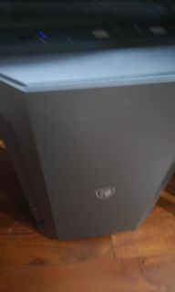 AMD Ryzen 5 3600 遊戲電腦 連顯示器
