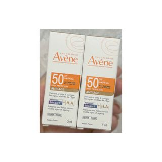 Avene 高效透薄霧面抗藍光防曬乳 抗藍光 SPF50 Fluid Invisible SPF50 Sunscreen64213442434434110