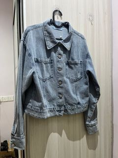 (Category: ) located in . Submitted by nanachuu (Listing ID 1387204633, Image 1). Description: .