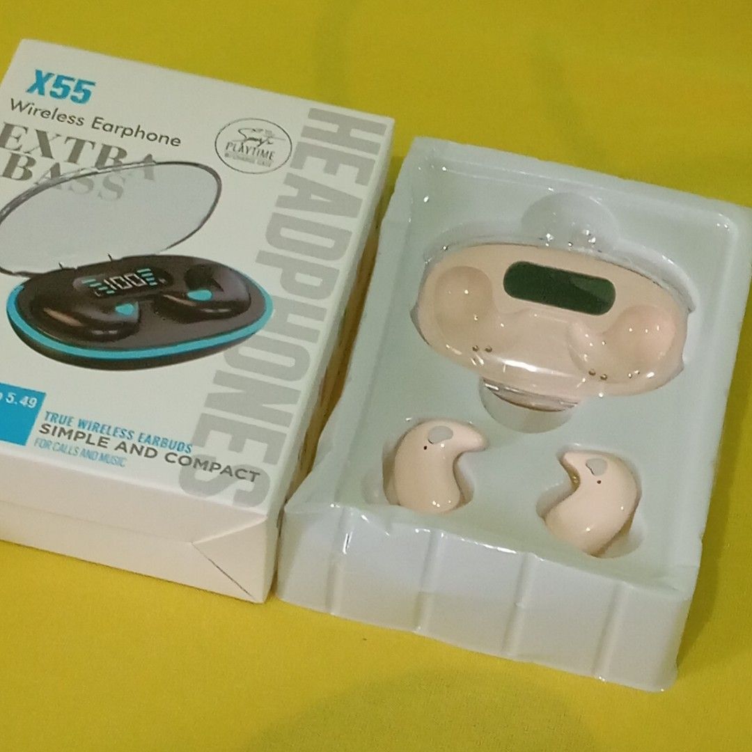BLUETOOTH EARBUDS BUILT-IN MIC (Category: Headphones & Headsets) located in Paranaque City. Submitted by audioaddict0517 (Listing ID 1387229143, Image 2). Description: .