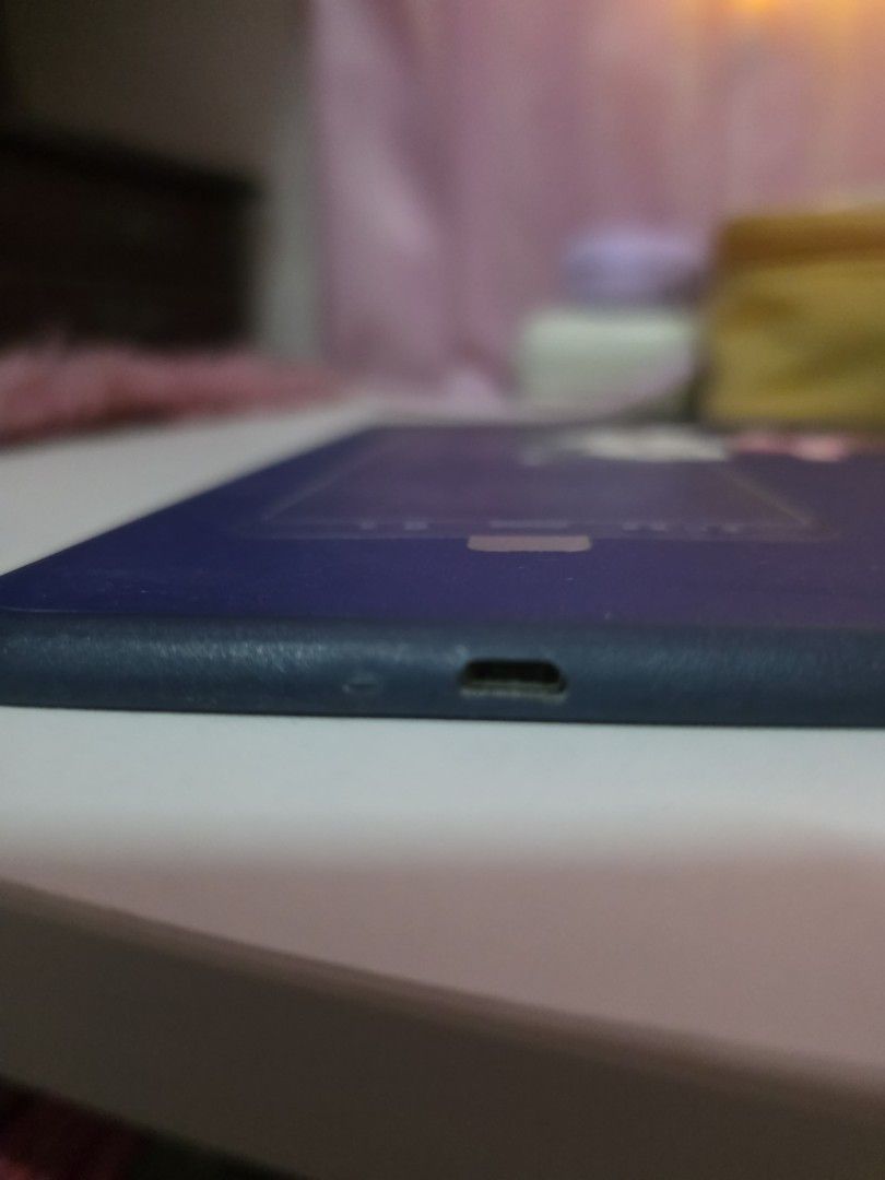 BT21 mouse pad + wireless charging (Category: Mouse & Mousepads) located in San Juan City. Submitted by wannederfully_made (Listing ID 1387213275, Image 2). Description: I'm not sure if wireless charging is still working, haven't tried since I don't have the right cord. Hence, selling it very low. (no box) From Korea.