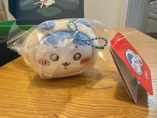 （分類：）位於 。 由 chloeleeeee 提交（商品編號 1387319732，圖片 1）。簡介： 。
