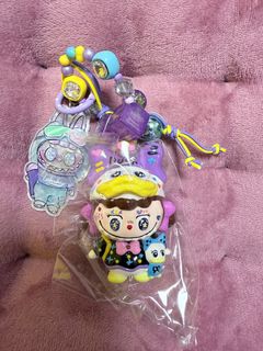(Category: ) located in . Submitted by omytinywardrobe (Listing ID 1387326548, Image 1). Description: .
