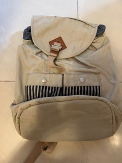 （分類：）位於 。 由 kywkaren 提交（商品編號 1387237986，圖片 1）。簡介： 。
