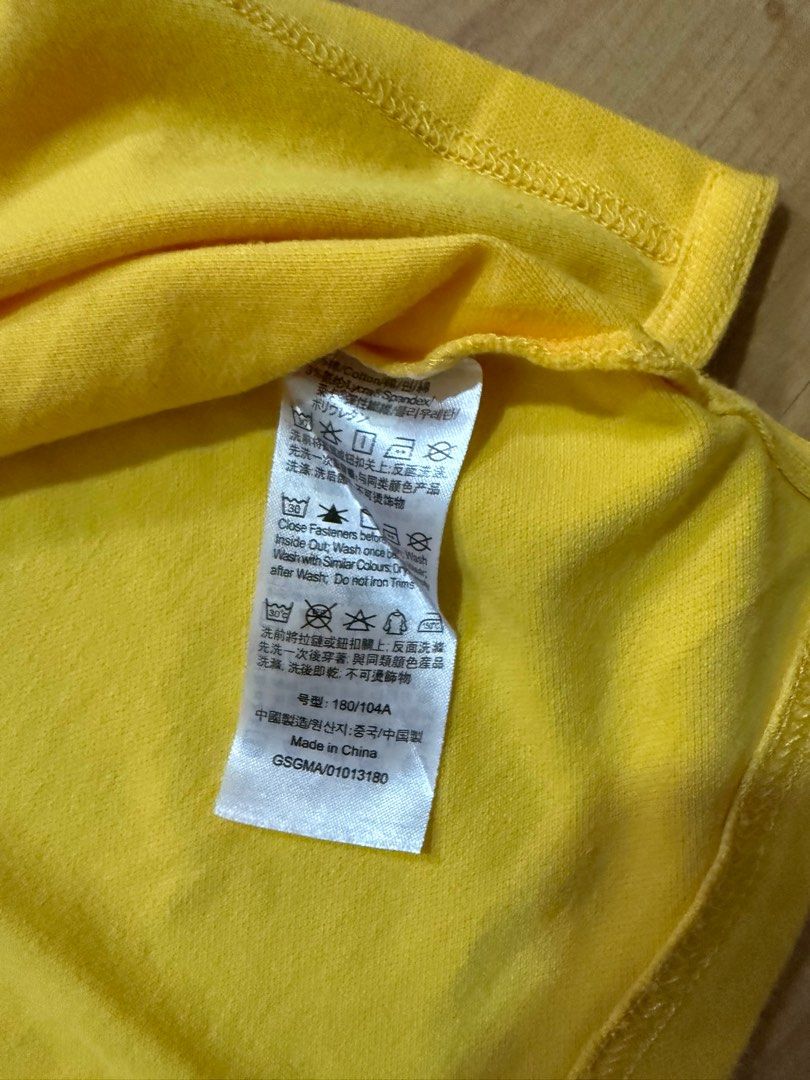 Giordano yellow polo shirt (Category: Tshirts & Polo Shirts ) located in Manila. Submitted by randomstuff.mnl (Listing ID 1387320372, Image 3). Description: Bust: 42 in Length: 27 in.