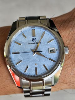 (Category: ) located in . Submitted by thewatchacademic (Listing ID 1387238380, Image 1). Description: .