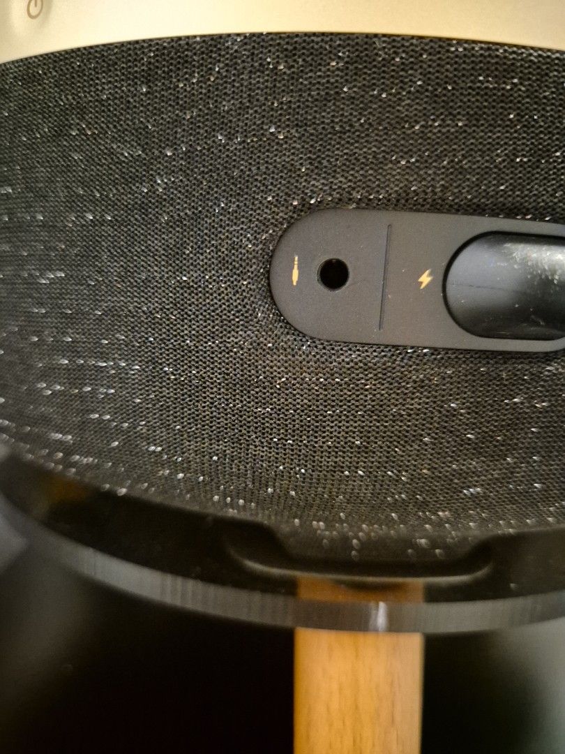 Harman Kardon Aura Studio 3 Speaker with stand63612117441027111