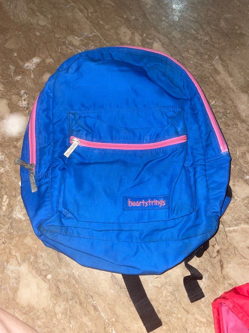 Heartstrings backpack (Category: Backpacks) located in Valenzuela. Submitted by baekhyunie_pau (Listing ID 1387340657, Image 1). Description: .