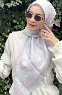 (Kategori: ) berada di . Dikirim oleh dee.declutter (ID iklan 1387269065, Gambar 1). Deskripsi: .