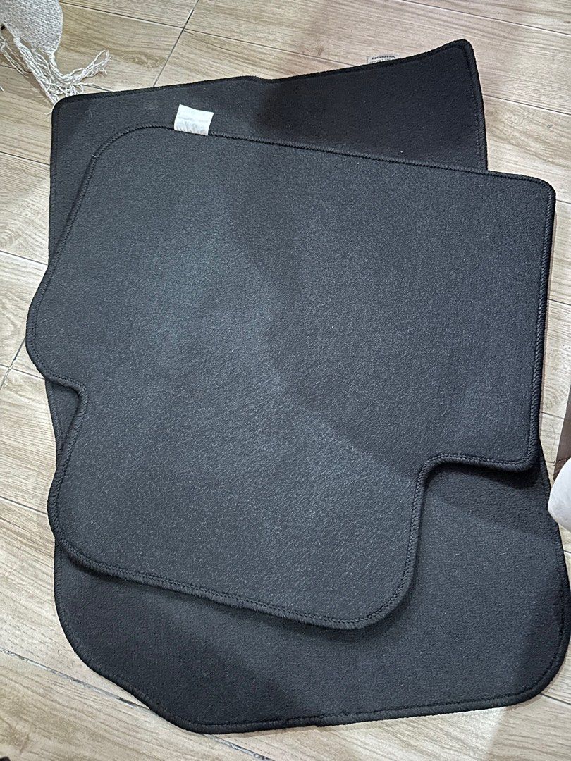 Honda Civic Matting (Category: Upholstery, Seatcovers and Other Interior Parts and Accessories) located in Quezon City. Submitted by getbounced (Listing ID 1387286399, Image 2). Description: Honda Civic 11th Gen Stock matting Used less than a year.