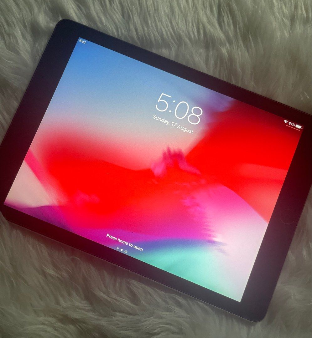 Ipad Air (1st Generation) 32 & 16 GB (Category: iPad) located in Pasay City. Submitted by khxore (Listing ID 1387260862, Image 3). Description: IPAD AIR (1st Generation) FOR SALE 🪐 ₱9,900 for TWO iPad Air (1st generation) - ₱5,200 * Wi-Fi + Cellular * Battery Health: 100% * 32 GB * Space Gray * 9.7-inch Retina display * IOS 12.5.7 * Both front and back camera is working (5 MP rear, 1.2 MP front) * Home button working * No scratches, physical app