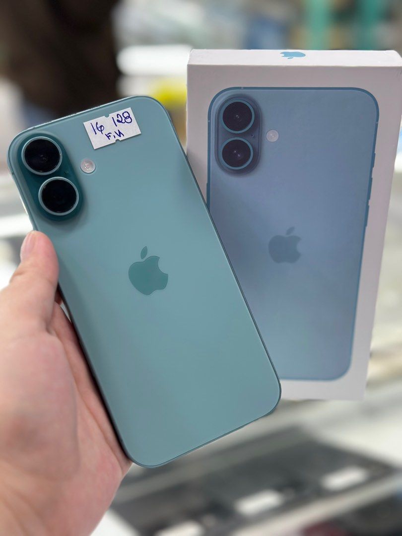 iphone 16 128gb factory unlock (Category: iPhone 16 Series) located in San Juan City. Submitted by jalailahmamosaca (Listing ID 1387297427, Image 1). Description: iphone 16 teal 128Gb factory unlock 100bh 101cycle no issue no dents 3months old underwarranty until june 2026 inclusion case tempered Open for COD/COP + SF Manila area (sameday delivery) Province area (via LBC) required DP to avoid cancellations Physical store: Greenhills Shopping Cent