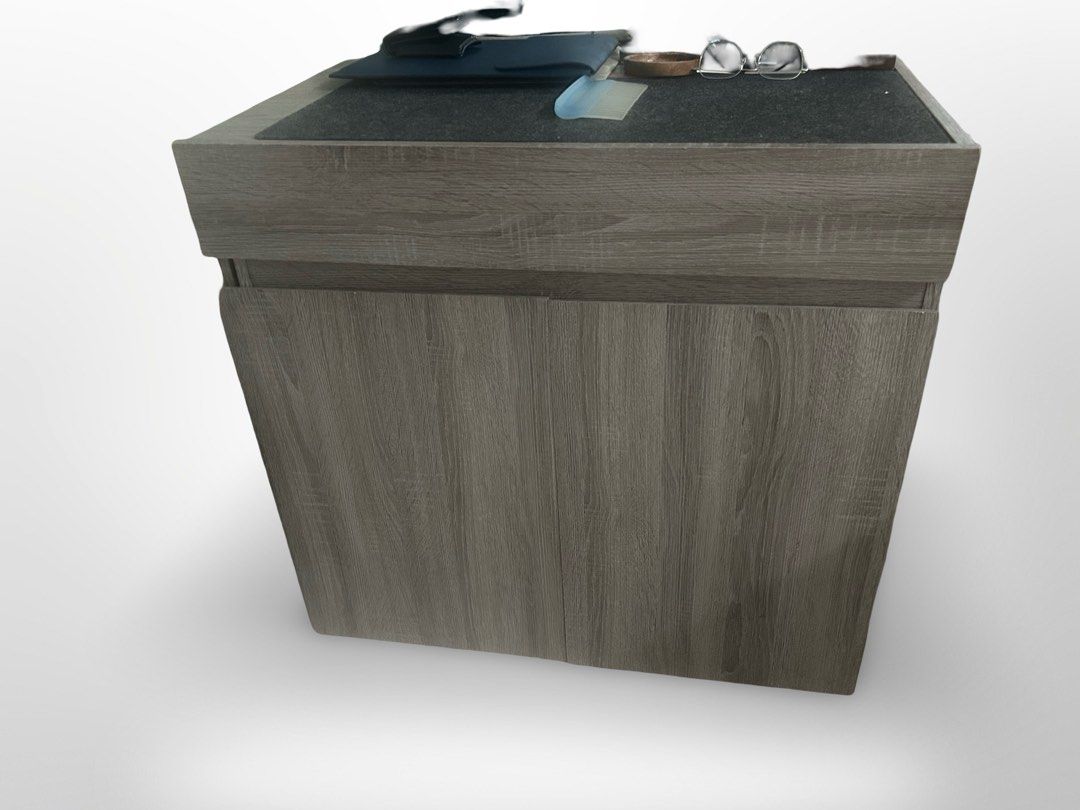 Mandaue Expandable Office Table (Category: Office Furniture & Fixtures) located in Manila. Submitted by thriftee_acres (Listing ID 1387254354, Image 2). Description: Mandaue Foam Office Desk Table Extendable Excellent condition Location: pickup only at mandaluyong .