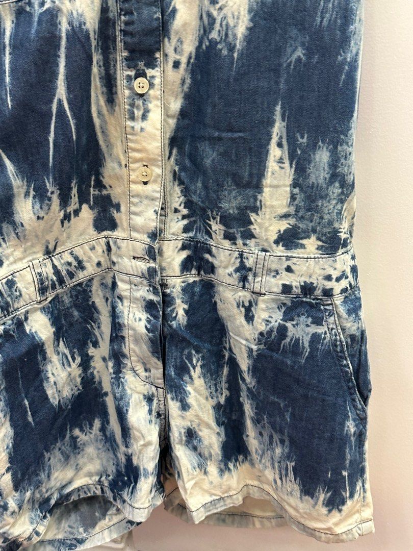 Michael Kors Tie-Dye Denim Romper (Category: Rompers) located in Makati City. Submitted by masterch3f (Listing ID 1387283054, Image 2). Description: - Brand new with tags - Small stains from storage but can be washed Size: S Shipping shouldered by buyer .