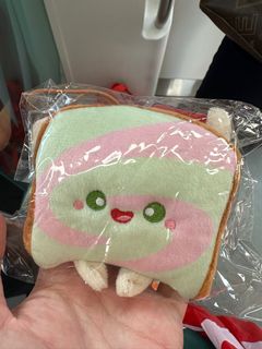(Category: ) located in . Submitted by pompomkerin (Listing ID 1387172462, Image 1). Description: .