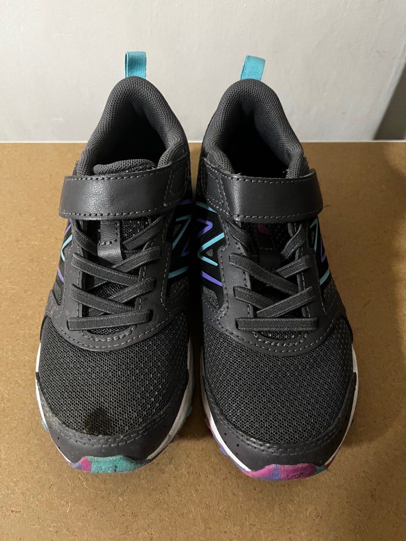 New Balance 650 Kids US12 (Category: Babies & Kids Fashion) located in Manila. Submitted by revival2hand (Listing ID 1387225071, Image 2). Description: New Balance 650 kids US12 Excellent condition Grab/lalamove/gogo/pickup Gcash/bdo/cash Location: Sta. Cruz, Manila.