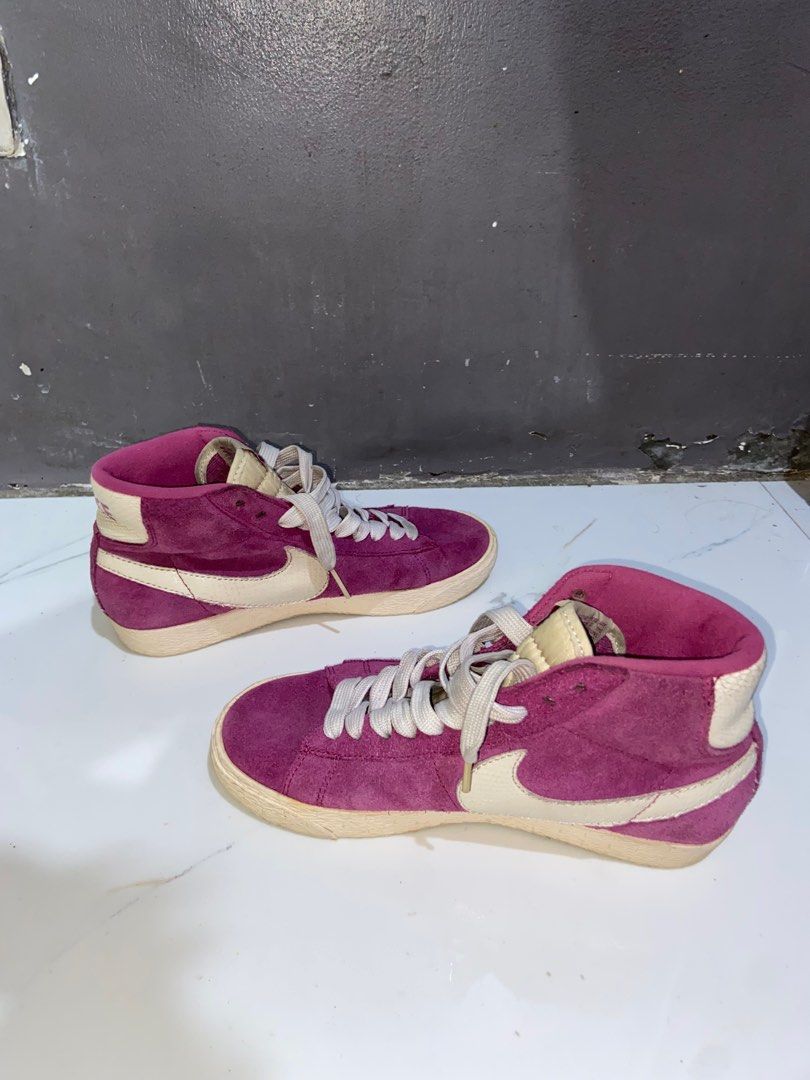 Nike Blazer Mid Suede Vintage (Category: Sneakers) located in Manila. Submitted by cholowkey (Listing ID 1387284275, Image 2). Description: .