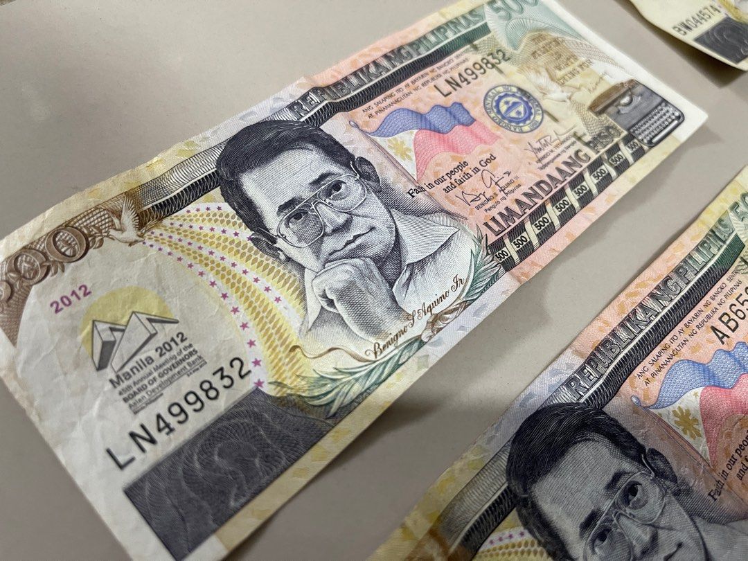 Old 500 Peso Bill (Category: Currency) located in Quezon City. Submitted by Mike_0 (Listing ID 1387171116, Image 3). Description: Anyone interested here in my old 500 philippine old money bill all are in good condition. 1 bill has a Manila 2012 45th annual markings Location is Taguig or Cubao meet up or pick up will do.