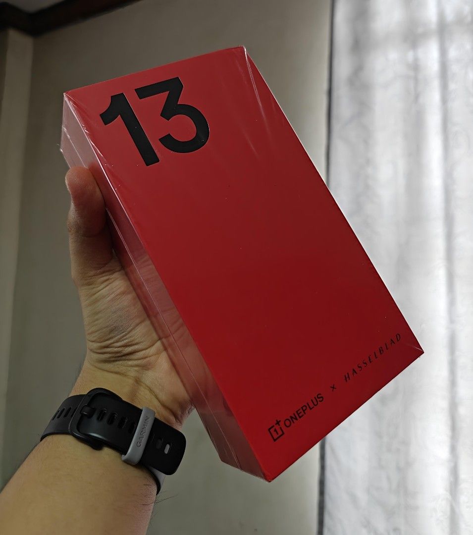 OnePlus 13, CN ROM, 16/512, Arctic Dawn/White (Category: OnePlus) located in Quezon City. Submitted by loremipsumxyz11 (Listing ID 1387246289, Image 1). Description: FS: OnePlus 13, CN ROM, 16/512, Arctic Dawn/White Less than a week old, for testing lang nagamit. QC area..