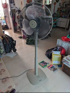 (Category: ) located in . Submitted by younggnuoy (Listing ID 1387249822, Image 1). Description: .
