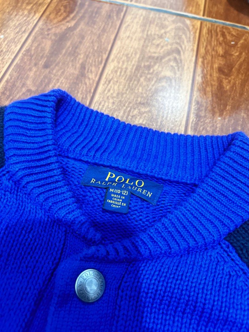 Polo Ralp Lauren Long Sleeves (Category: Coats, Jackets and Outerwear) located in Manila. Submitted by itsurbaeach (Listing ID 1387341544, Image 2). Description: no issues 📍UST dimes : 17x22.
