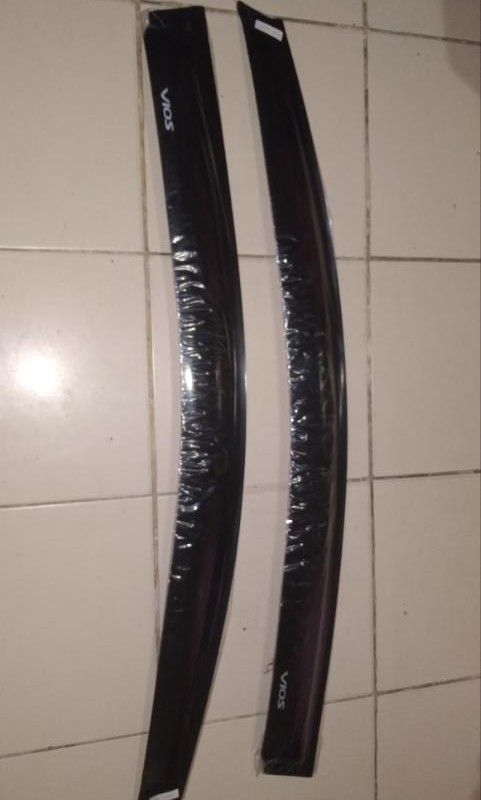 Rain cisor toyota vios year 2008 (Category: Body Parts and Accessories) located in Quezon City. Submitted by declutter1990 (Listing ID 1387192825, Image 1). Description: .
