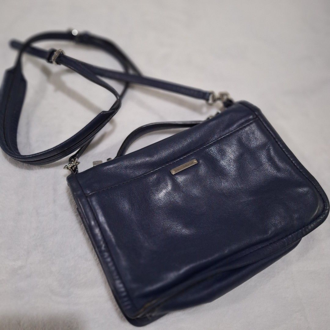 Rebecca Minkoff Blue Bag (Category: Luxury Bags & Wallets) located in Manila. Submitted by caycee01 (Listing ID 1387222652, Image 2). Description: .