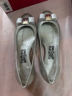 （分類：）位於 。 由 pollyshun 提交（商品編號 1387240825，圖片 1）。簡介： 。