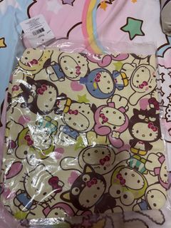 Sanrio Hello Kitty 50週年紀念手提袋64184247040899110
