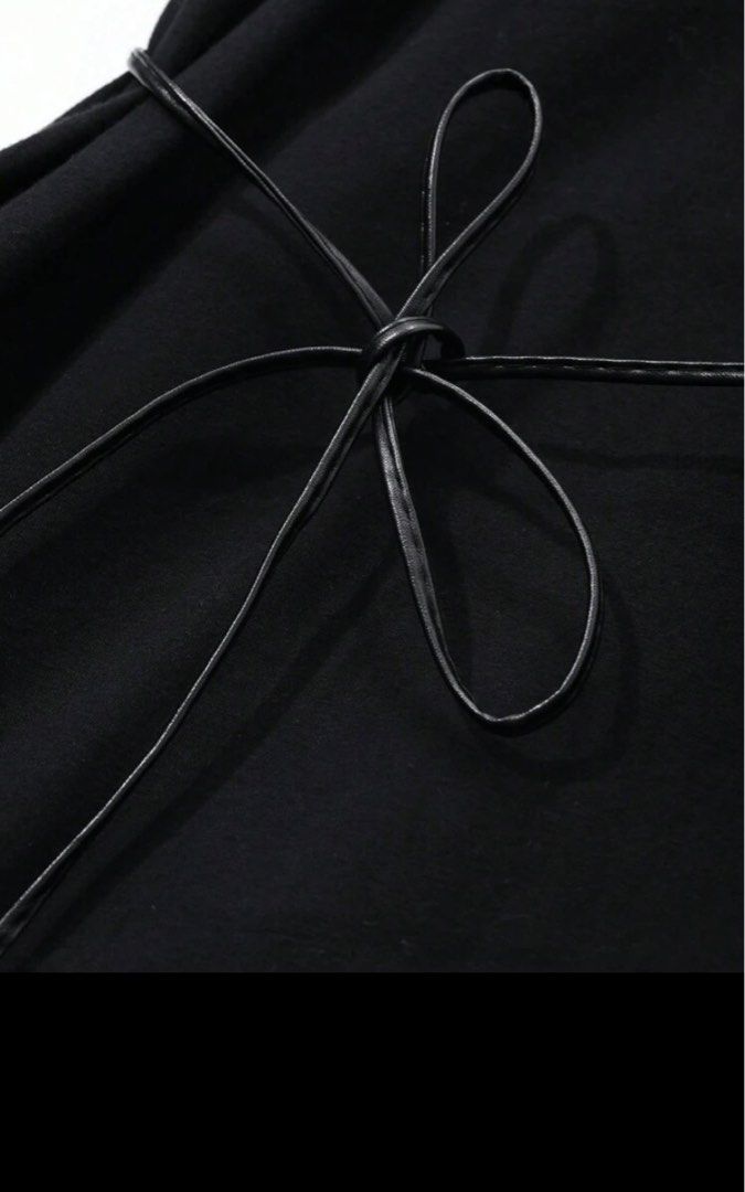 Shein Loose Dress Waist Drawstring (Category: Dresses) located in Marikina City. Submitted by getsnazzy7 (Listing ID 1387172588, Image 3). Description: 📍marikina used once can fit up to L price is negotiable delivery c/o buyer.