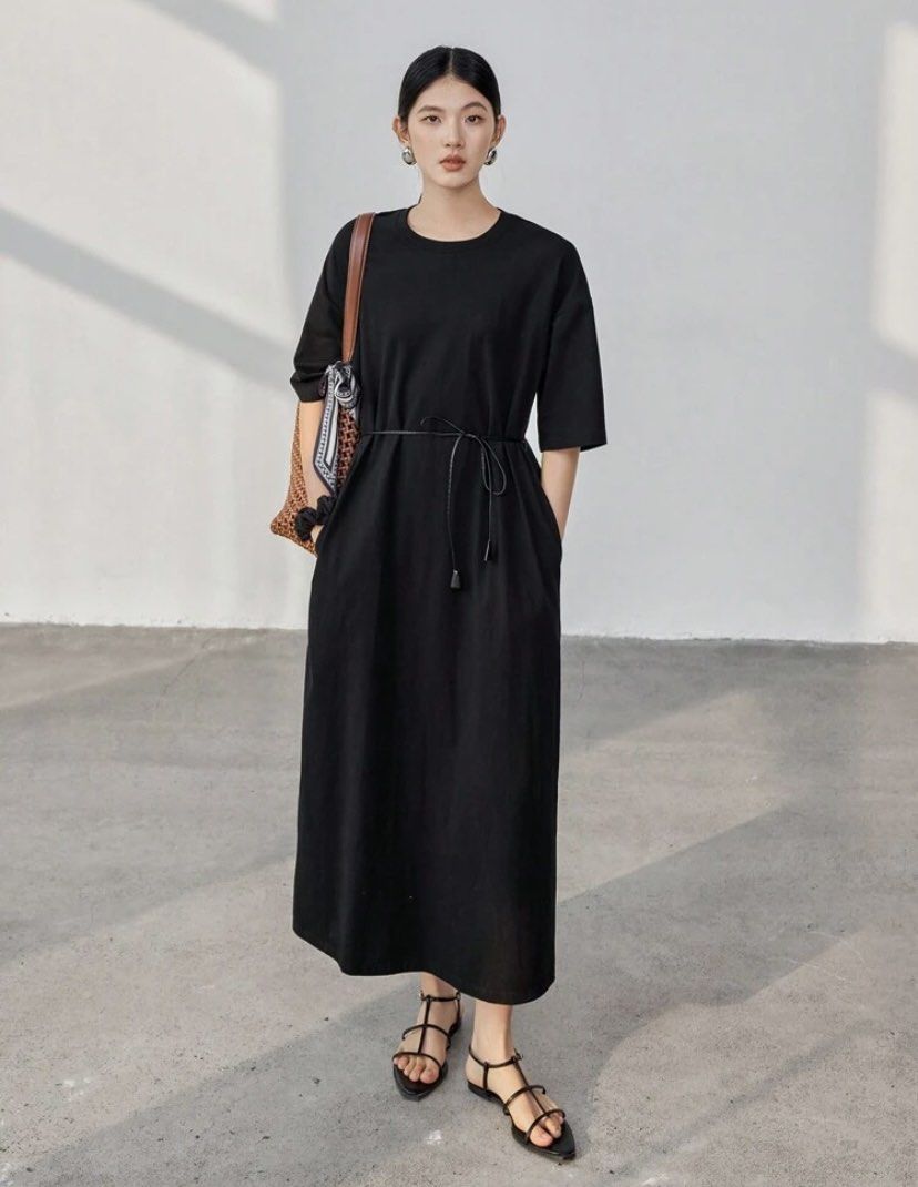 Shein Loose Dress Waist Drawstring (Category: Dresses) located in Marikina City. Submitted by getsnazzy7 (Listing ID 1387172588, Image 1). Description: 📍marikina used once can fit up to L price is negotiable delivery c/o buyer.