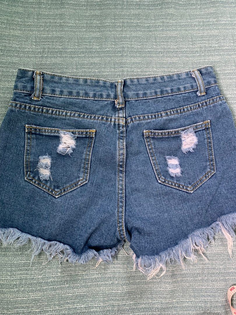 [Short] Highwaist Maong Shorts (Category: Shorts) located in Batangas. Submitted by sobsells (Listing ID 1387247089, Image 3). Description: [ CONDI CHECK ! ] • slightly used • goods for petite gurlies! • still in good condi -can provide vid para ma-check condition! mop: gcash mod: j&t only (can do meet-ups if malapit lang) .
