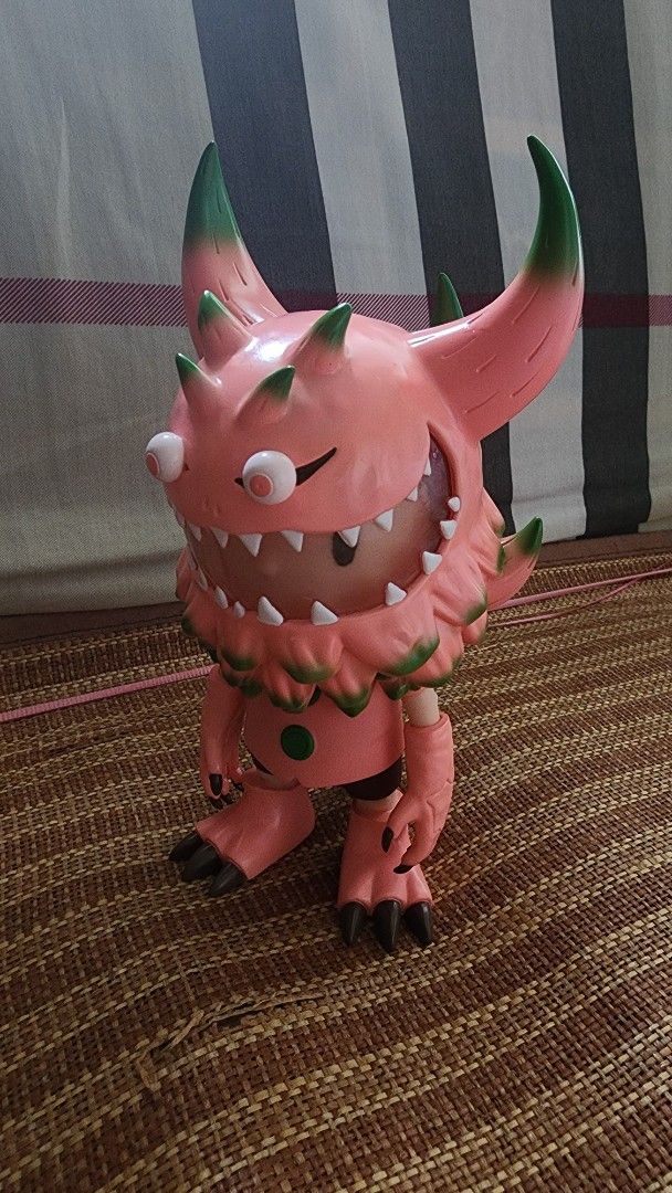 T9G RANGEAS 香港COMPLEXCON 購入 2026 Complex Con HK T9G 與Goopimade 聯手打造限量款Rangeas Jr.，並