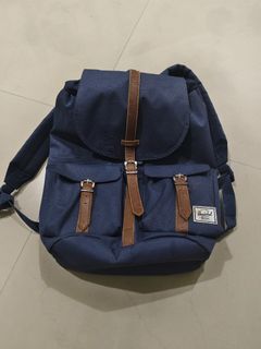(Kategori: ) berada di . Dikirim oleh branded_items76 (ID iklan 1387340722, Gambar 1). Deskripsi: .