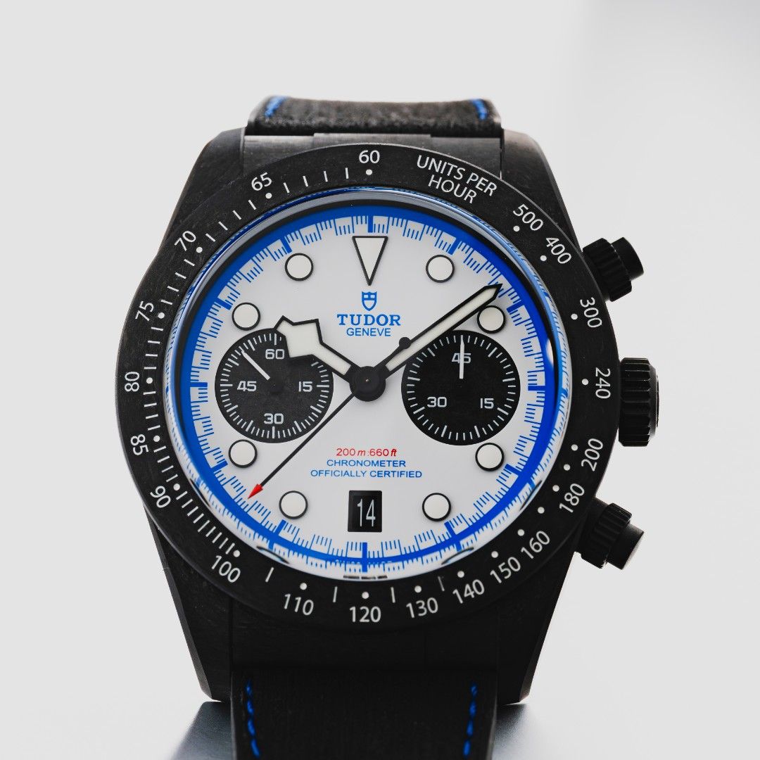Tudor Black Bay Chrono Carbon 25 (Category: Luxury Watches) located in San Juan City. Submitted by horologymr (Listing ID 1387340410, Image 2). Description: Tudor Black bay Chronograph "Carbon 25" Reference 79377KN Tudor X Visa Cash App Racing Bulls Formula One Team Limited edition of 2025 pieces only 42mm carbon fibre case with PVD titanium pushers Lightweight case Brand new unworn 10/10 condition rating P540k IG@HorologyMR Shipping available ✅ 