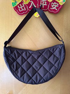 Uniqlo棕色菱格紋肩背包棗紅色64237118227586110