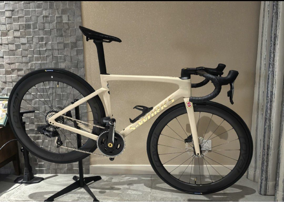 Used Sworks Tarmac SL7 Frameset Full PPF Wrapped Size 52 | Full Build Option Available | Shimano Dura Ace Di2 | Shimano Ultegra Di2 | Shimano 105 Di2 | SRAM Force | SRAM Red (Category: Bicycles) located in Singapore. Submitted by echocycling (Listing ID 1387218937, Image 3). Description: What’s included for the price: - Frameset + fork + seatpost: $4,360 (Bundle Offer), $4460 when purchased alone Full build options available – DM to find out more
