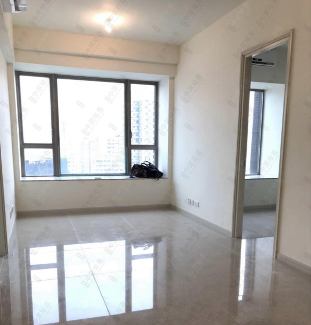 世宙高層連天台特色單位64086098098307113