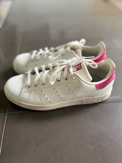 (Kategori: ) berada di . Dikirim oleh shelylestari (ID iklan 1387463827, Gambar 1). Deskripsi: .
