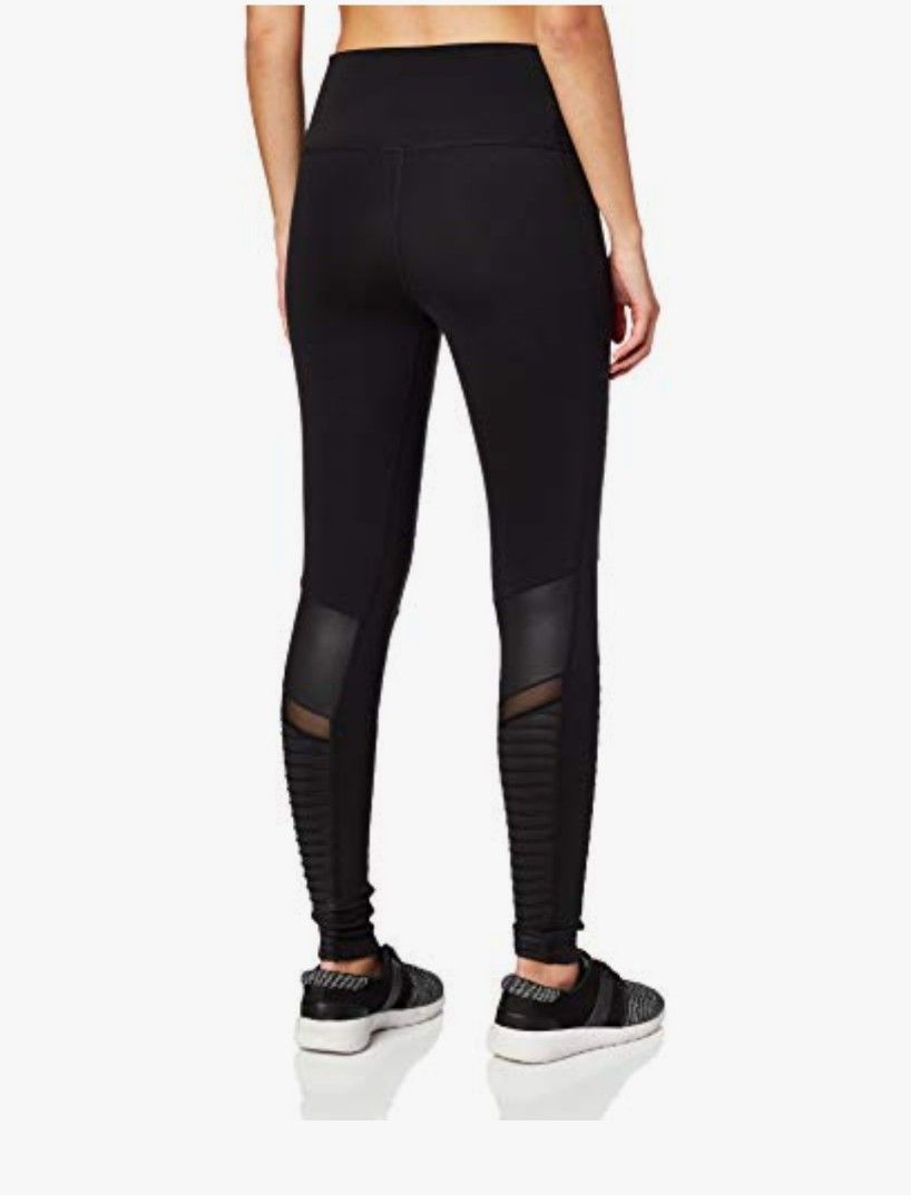 Alo Yoga High Waist blk leggings (Category: Activewear) located in San Pedro. Submitted by thriftersthrift (Listing ID 1387468933, Image 2). Description: 🌹FOR SALE🌹 Waistline (inches) :25 Length(inches) :33 Good condition Already wash Color rate : 9. 5/10 🌵ALL ITEMS ARE FROM UKAY BALE SO MANAGE YOUR EXPECTATION 🌵 ASK SELLER FOR MORE INFORMATION COLOR MAY CHANGE TRU LIGHTING.