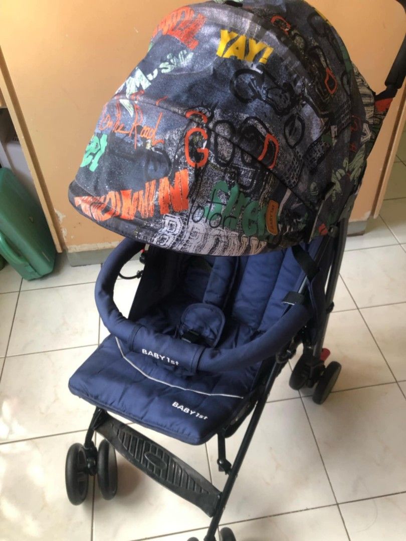 Baby 1st baby stroller (Category: Strollers) located in Dagupan City. Submitted by einalem.declutters (Listing ID 1387416265, Image 2). Description: Good condition Send a message for inquiries. PAYO, buyer will shoulder the shipping fee MOP: Gcash MOD: J&T or LBC.