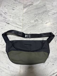 KodakのRipstop Mini Crossbody Bag 全3色 Amazon.com | '73 ORIGINALS New Generation Mini Pack by
