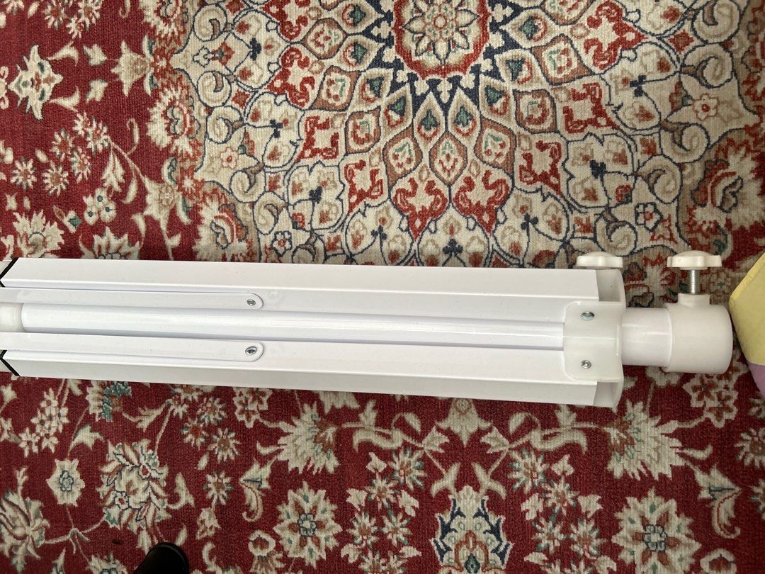 Canopy bracket (Category: Outdoor Furniture) located in Klang. Submitted by eyeda (Listing ID 1387377198, Image 2). Description: Extra purchase.