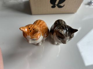 （分類：）位於 。 由 threetoedsloth 提交（商品編號 1387396086，圖片 1）。簡介： 。