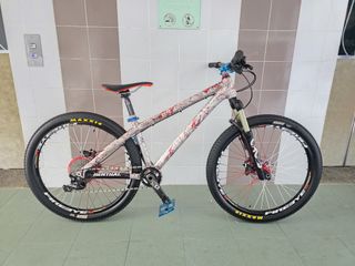 (Category: ) located in . Submitted by knockoutbike (Listing ID 1387361594, Image 1). Description: .